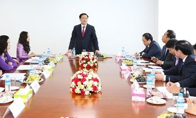 Phó Thủ tướng Chính phủ Vương Đình Huệ thăm Chi nhánh BIDV Yangon 