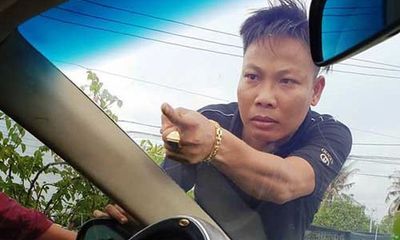 Vụ giang hồ xăm trổ vây xe chở công an ở Đồng Nai: Lộ diện nghi can thứ 3