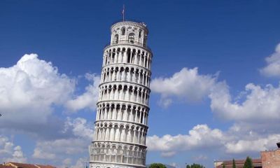 Nguyên nhân khiến tháp Pisa ở nước Ý nghiêng suốt 800 năm