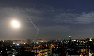 Israel tiếp tục không kích các mục tiêu quân sự ở Syria