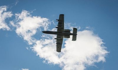 Máy bay phản lực của Không quân Mỹ lao phải chim, làm rơi 3 quả bom xuống Florida
