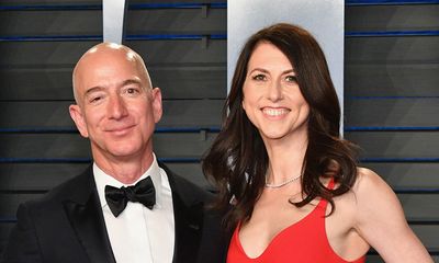 Vợ chồng tỷ phú Amazon chính thức hoàn tất thủ tục ly dị