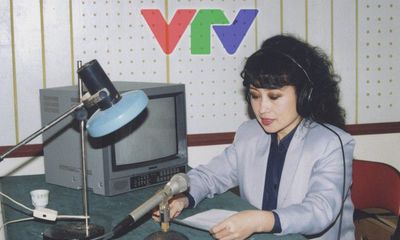 Nữ phát thanh viên Kim Tiến,“giọng nói huyền thoại” đi qua thăng trầm tìm bến bình an
