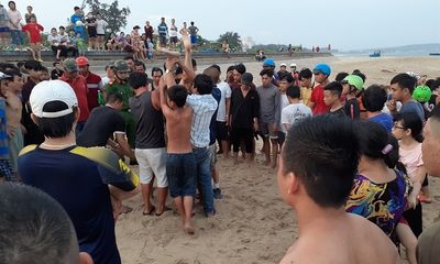 Bình Thuận: Bàng hoàng phát hiện người đàn ông đuối nước tử vong khi tắm biển