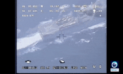 Video: Máy bay không người lái Iran giám sát hoạt động của tàu USS Boxer