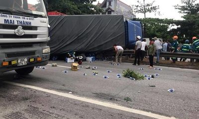 Tin tức tai nạn giao thông mới nhất hôm nay 24/7/2019: Xe tải tông vào đoàn người, 5 người tử vong