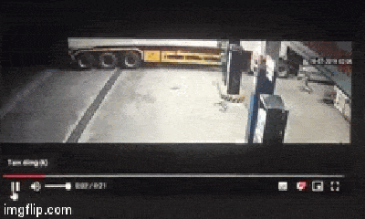 Video: Khoảnh khắc nghi phạm vội vàng bỏ chạy sau khi sát hại nữ nhân viên cây xăng