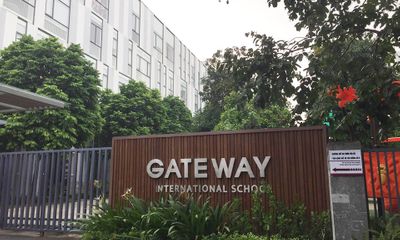 Vụ học sinh lớp 1 trường Gateway tử vong nghi bị bỏ quên trên xe ô tô: Thứ trưởng GD&ĐT lên tiếng