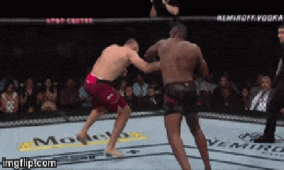 Video: Tung chiêu cực mạnh hạ gục đối thủ trong 12 giây, võ sĩ UFC ghi danh kỷ lục