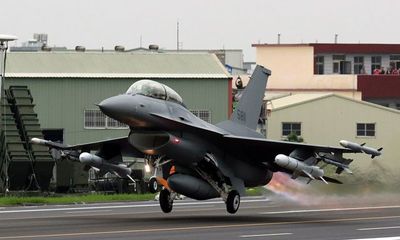 Tổng thống Trump lên tiếng lý giải việc bán 66 chiến đấu cơ F-16 cho Đài Loan