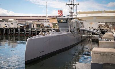Mỹ chi 1 tỷ USD đóng hạm đội tàu chiến không người lái lớn nhất thế giới