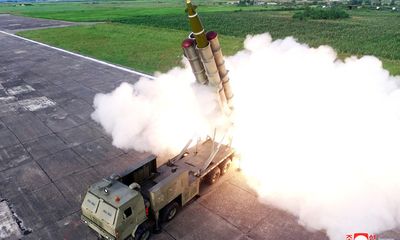 Triều Tiên xác nhận thử nghiệm thành công hệ thống tên lửa đa nòng siêu lớn