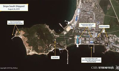 Hình ảnh vệ tinh hé lộ việc Triều Tiên đang đóng tàu ngầm phóng tên lửa đạn đạo?