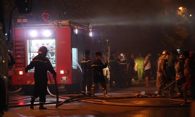 Cháy khu nhà xưởng đồ chơi tại KCN Ngọc Hồi, một ô tô bị thiêu rụi