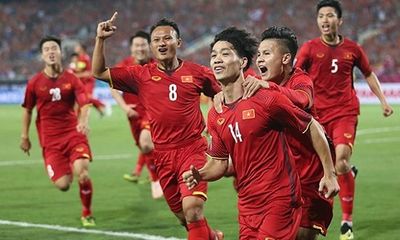 Nghịch lý bản quyền truyền hình các trận đấu của tuyển Việt Nam: Bao giờ hết cảnh mua giá “cắt cổ” bán như… cho không?