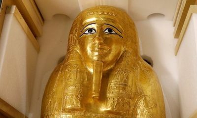 Mỹ trả quan tài mạ vàng của thầy tế cổ đại cho Ai Cập