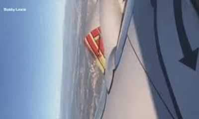 Video: Động cơ máy bay chở khách Mỹ bất ngờ tách rời, rung bần bật giữa không trung