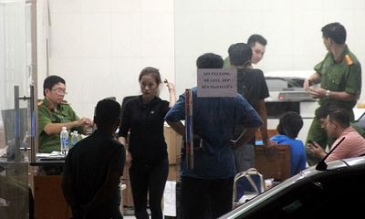 Vụ nhóm giang hồ chặn xe chở công an ở Đồng Nai: Khởi tố chủ doanh nghiệp gây rối trật tự tội trốn thuế