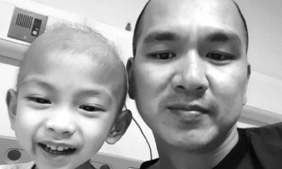 Nhật ký đẫm nước mắt của người bố cùng con trai 3 tuổi chiến đấu với bệnh ung thư