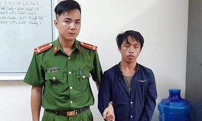 Lào Cai: Nhiều giờ vây bắt nghi phạm cuồng sát vợ do mâu thuẫn