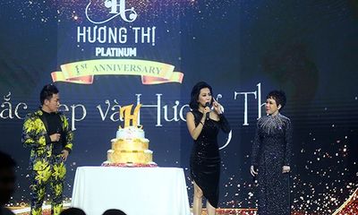 Việt Hương tổ chức đêm tiệc kỷ niệm một năm mỹ phẩm Hương Thị