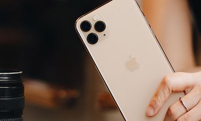 iPhone 11 mở bán giá 21 triệu đồng tại Việt Nam, người mua không mấy mặn mà
