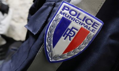 Pháp: Bắt giữ chiếc xe tải chở 31 người nhập cư phi pháp