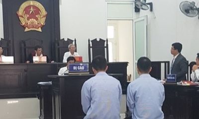 Hoãn phiên tòa xét xử 2 đối tượng chuyên phá két các trụ sở ủy ban ở Hà Nội