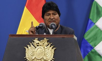 Tin tức thế giới mới nóng nhất ngày 11/11: Tổng thống Bolivia và hàng loạt quan chức tuyên bố từ chức