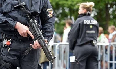 3 nghi phạm IS có kế hoạch đánh bom khủng bố bị cảnh sát Đức bắt giữ