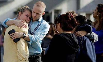 Thiếu niên 16 tuổi xả súng kinh hoàng tại trường học, ít nhất 2 người thiệt mạng 