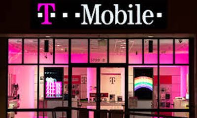 Bị tin tặc theo dõi, T-Mobile lại để mất thông tin khách hàng quan trọng
