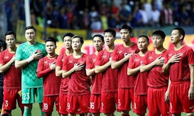 Tuyển Việt Nam thăng bậc lịch sử trên bảng xếp hạng FIFA, người Thái buồn bã vì đội bóng rớt thêm hạng