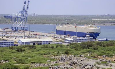Lý do chính quyền Sri Lanka muốn dừng hợp đồng cho Trung Quốc thuê cảng 99 năm