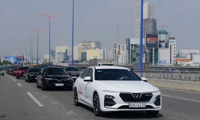 VinFast miễn lãi vay 2 năm đầu cho khách hàng mua xe Lux 