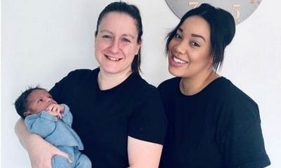 Tin tức đời sống mới nhất ngày 6/12/2019: Cặp đồng tính nữ cùng mang thai 1 em bé
