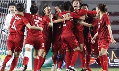 Sau trận thắng nghẹt thở tuyển Thái Lan, đội nữ Việt Nam tiệm cận top 30 thế giới