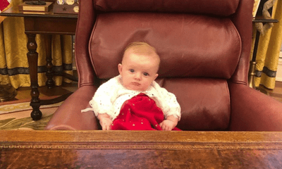 Hình ảnh gây sốt của cô cháu gái út Tổng thống Trump tại nhà Trắng