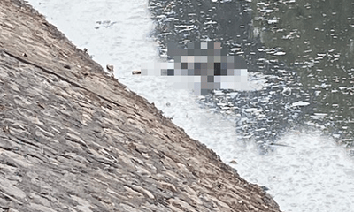 Hà Nội: Trục vớt thi thể người đàn ông nổi trên sông Kim Ngưu