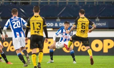 Sau màn trình diễn của Văn Hậu trong màu áo SC Heerenveen, HLV Park muốn 