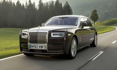 Bảng giá xe Rolls-Royce mới nhất tháng 1/2020: Phantom EWB siêu sang giá hơn 54 tỷ đồng 