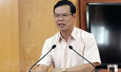 Ông Triệu Tài Vinh bị khiển trách vì vi phạm nghiêm trọng tại kì thi THPT quốc gia năm 2018 