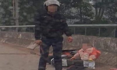 Thái Nguyên: Truy tìm đối tượng chém trọng thương người phụ nữ đang chở con nhỏ trên cầu