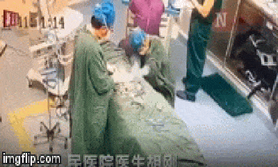 Video: Nam bác sỹ trẻ tuổi ngất xỉu trên bàn mổ vì làm việc suốt 17 giờ