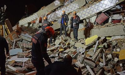 Tin tức thế giới mới nóng nhất ngày 26/1: Hơn 500 người thương vong trong vụ động đất ở Thổ Nhĩ Kỳ 