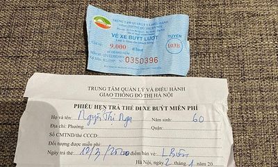 Hà Nội: Có giấy đi xe bus miễn phí, hành khách 60 tuổi vẫn bị ép mua vé