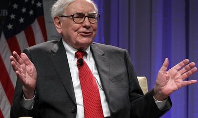 Đế chế báo chí “khủng” với 31 tờ báo tỷ phú Warren Buffett được bán với giá bao nhiêu?