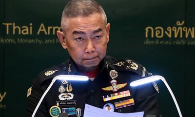 Tổng Tư lệnh Thái Lan khóc xin lỗi người dân sau vụ xả súng kinh hoàng khiến 29 người thiệt mạng