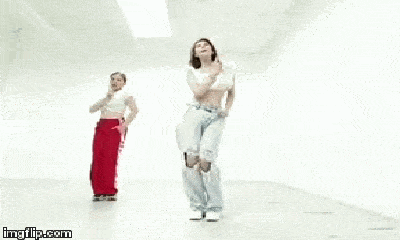 Video: Ngọc Trinh khoe clip vũ đạo nóng bỏng, đốt mắt người hâm mộ
