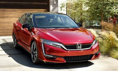 Nguyên nhân nào khiến Honda bất ngờ khai tử xe chạy điện Clarity EV?